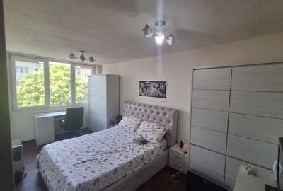 Apartament cu 2 camere decomandat în Central - 8