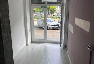 Spațiu comercial, în Republicii