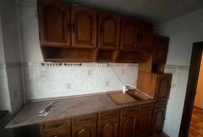 Apartament cu 2 camere semidecomandat în Aurel Vlaicu - 2