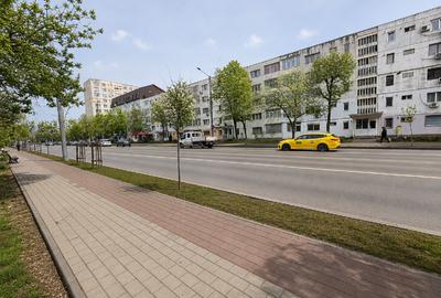 Apartament cu 3 camere semidecomandat, mobilat în Podu Roș - 1