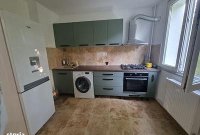 Apartament cu 2 camere decomandat în Brâncoveanu