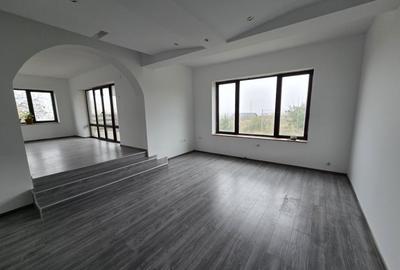 Casă individuală cu 8 camere cu Teren 961 Mp în Fântânele (Hemeiuș) - 5