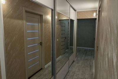 Apartament cu 2 camere decomandat în Micro 19 - 2