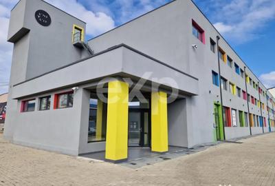 Spațiu comercial, de 60 mp, în Central - 3