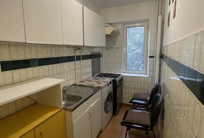Apartament cu 3 camere semidecomandat în Palazu Mare - 5