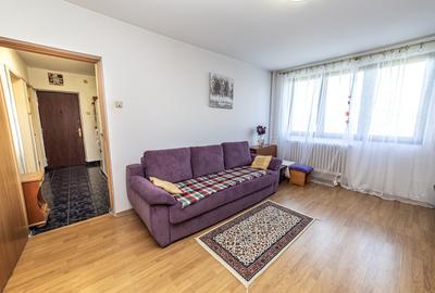 Apartament cu 2 camere decomandat, mobilat în Berceni