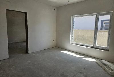 Casă cu 3 camere cu Teren 585 Mp în Moșnița Nouă - 5