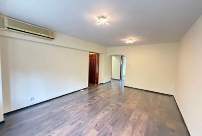 Apartament cu 4 camere decomandat în Unirii
