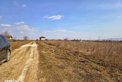 Teren de 591 mp, în Valea Lupului - 1