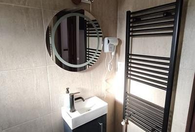 Casă cu 4 camere cu Teren 150 Mp în Central - 3