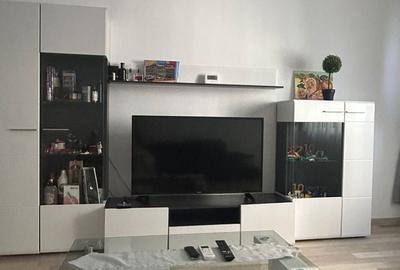 Apartament cu 3 camere decomandat, mobilat în Parcul Carol
