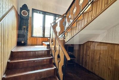 Casă cu 5 camere cu Teren 4731 Mp în Eremitu