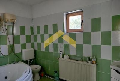 Casă individuală cu 7 camere cu Piscina în Fântânele - 6