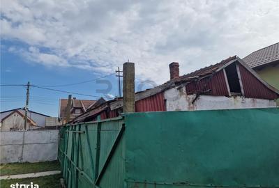 Casă cu 2 camere cu Teren 1114 Mp în Borș - 2