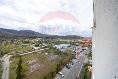 Apartament cu 3 camere circular în Noua - 16