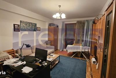 Apartament cu 3 camere în Central - 3