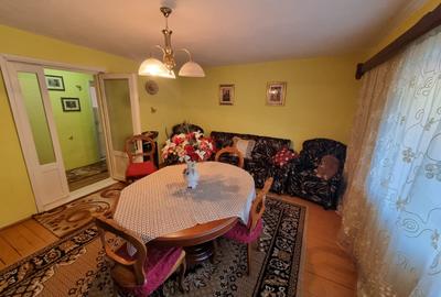 Apartament cu 3 camere în Avram Iancu