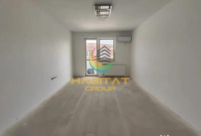 Apartament cu 3 camere decomandat în Exterior Vest