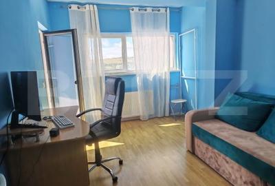 Apartament cu 3 camere decomandat, mobilat în Independenței
