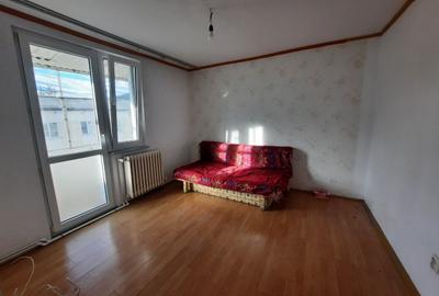 Apartament cu 2 camere decomandat în Calea Romanului - 3