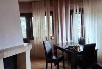 Apartament cu 3 camere decomandat în Dorobanților
