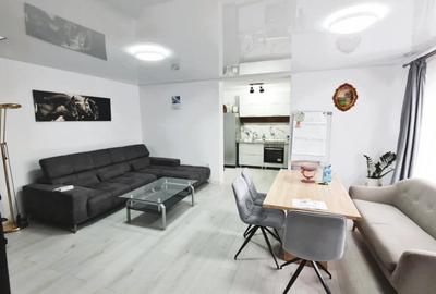 Casă cu 5 camere cu Teren 100 Mp în Șelimbăr