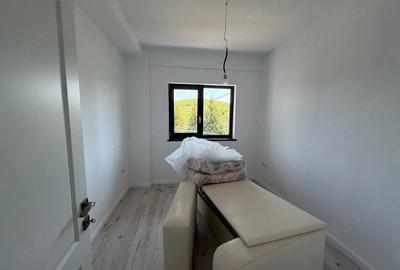 Apartament cu 3 camere decomandat în Central - 2