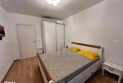 Apartament cu 3 camere în Central - 1