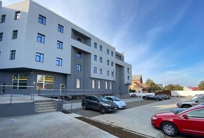 Birou, de 1,800 mp, în Central - 3