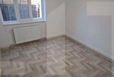 Apartament cu 3 camere decomandat în Sânzieni - 1