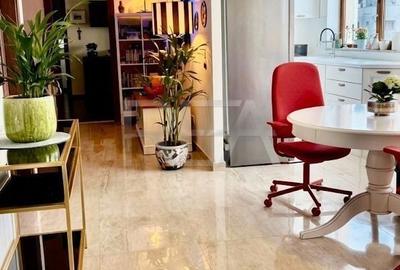 Apartament cu 3 camere decomandat în Aviației