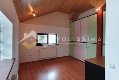 Casă individuală cu 8 camere cu Canalizare în Calea București - 9