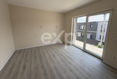 Duplex cu 3 camere cu Canalizare în Mărăcineni - 5