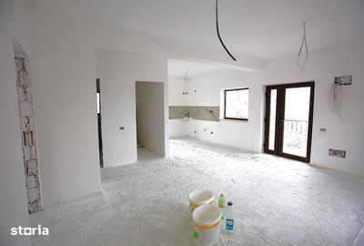 Casă cu 9 camere cu Teren 501 Mp în Sânpetru