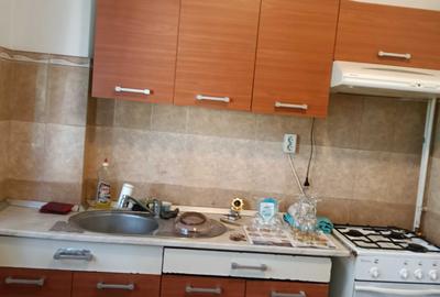 Apartament cu 2 camere semidecomandat în Ultracentral