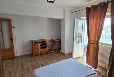 Garsonieră decomandată în Unirii Sud - 1