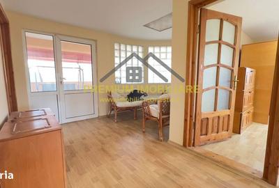 Casă cu 6 camere cu Teren 2500 Mp în Bogdănești - 5