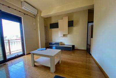 Apartament cu 3 camere decomandat în Militari