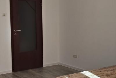Garsonieră decomandată în Malul Mureșului