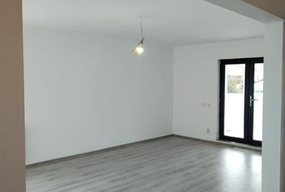 Casă individuală cu 5 camere cu Teren 350 Mp în Central - 10