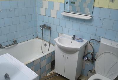 Garsonieră decomandată în Central - 7
