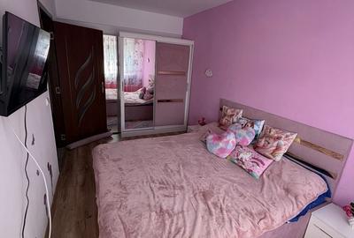 Apartament cu 3 camere semidecomandat în Ultracentral