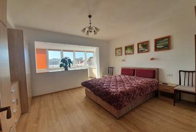 Apartament cu 3 camere decomandat în Universitate - 2