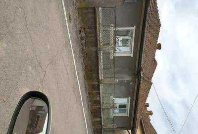 Casă cu 3 camere în Subcetate - 3