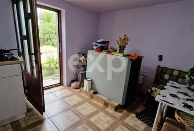 Casă cu 4 camere cu Teren 1600 Mp în Sălcioara - 15