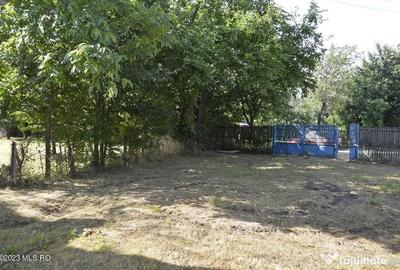 Teren de 4700 mp, în Suseni - 14