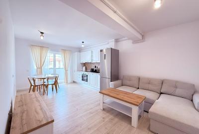 Apartament cu 2 camere semidecomandat, mobilat în Florești