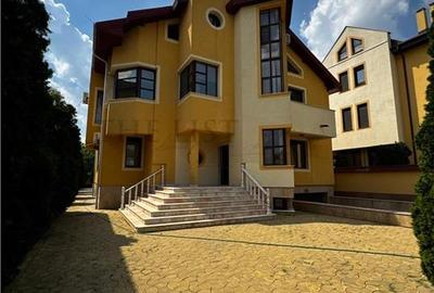 Casă individuală cu 12 camere cu Teren 1000 Mp în Pipera - 2