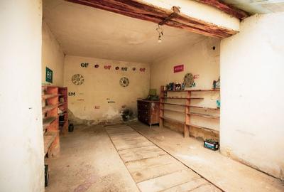 Casă cu 6 camere cu Garaj în Ramna - 5
