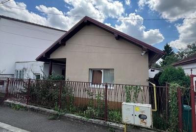 Casă cu 3 camere cu Teren 420 Mp în Burdea